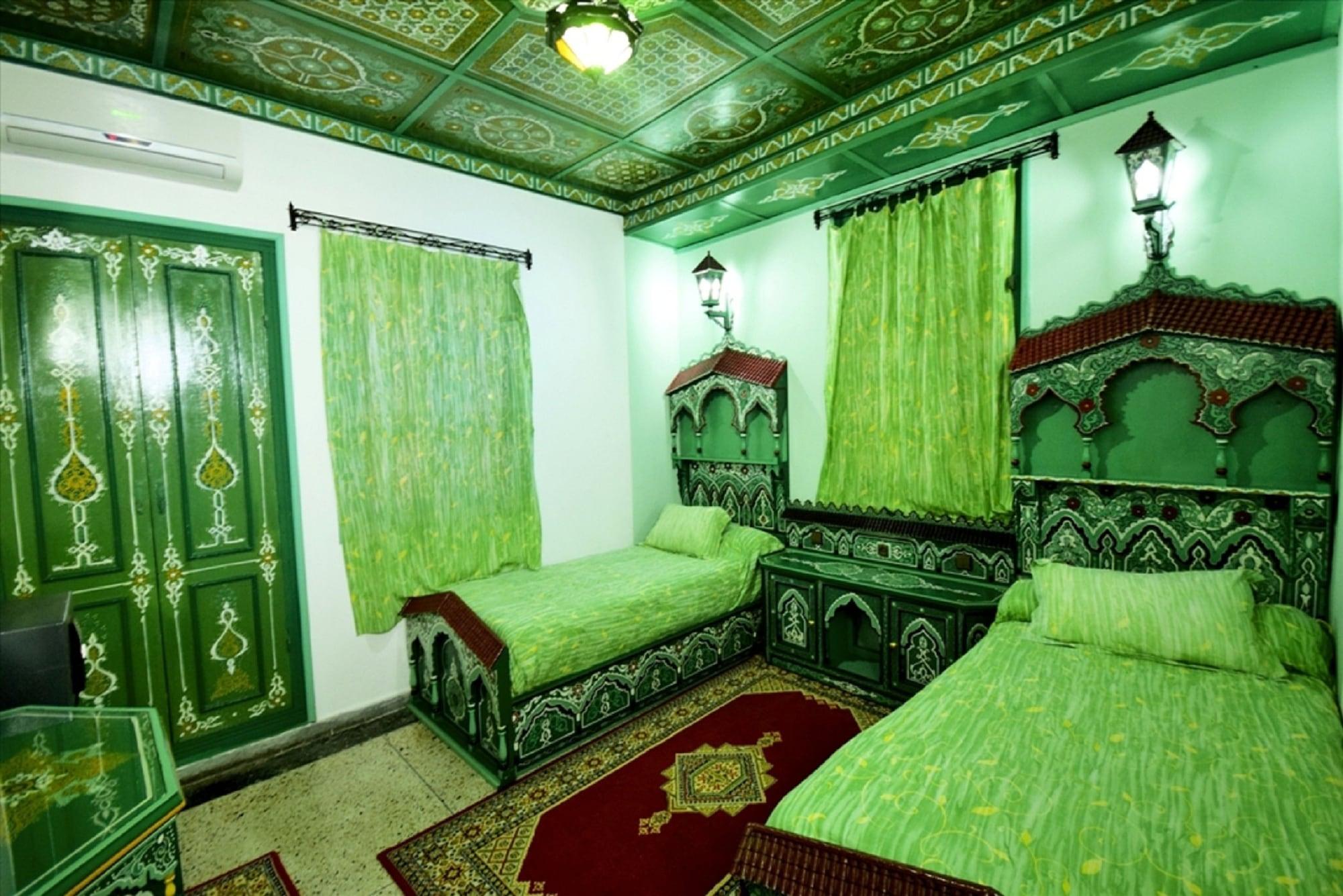 Hotel Madrid Chefchaouen Exterior photo